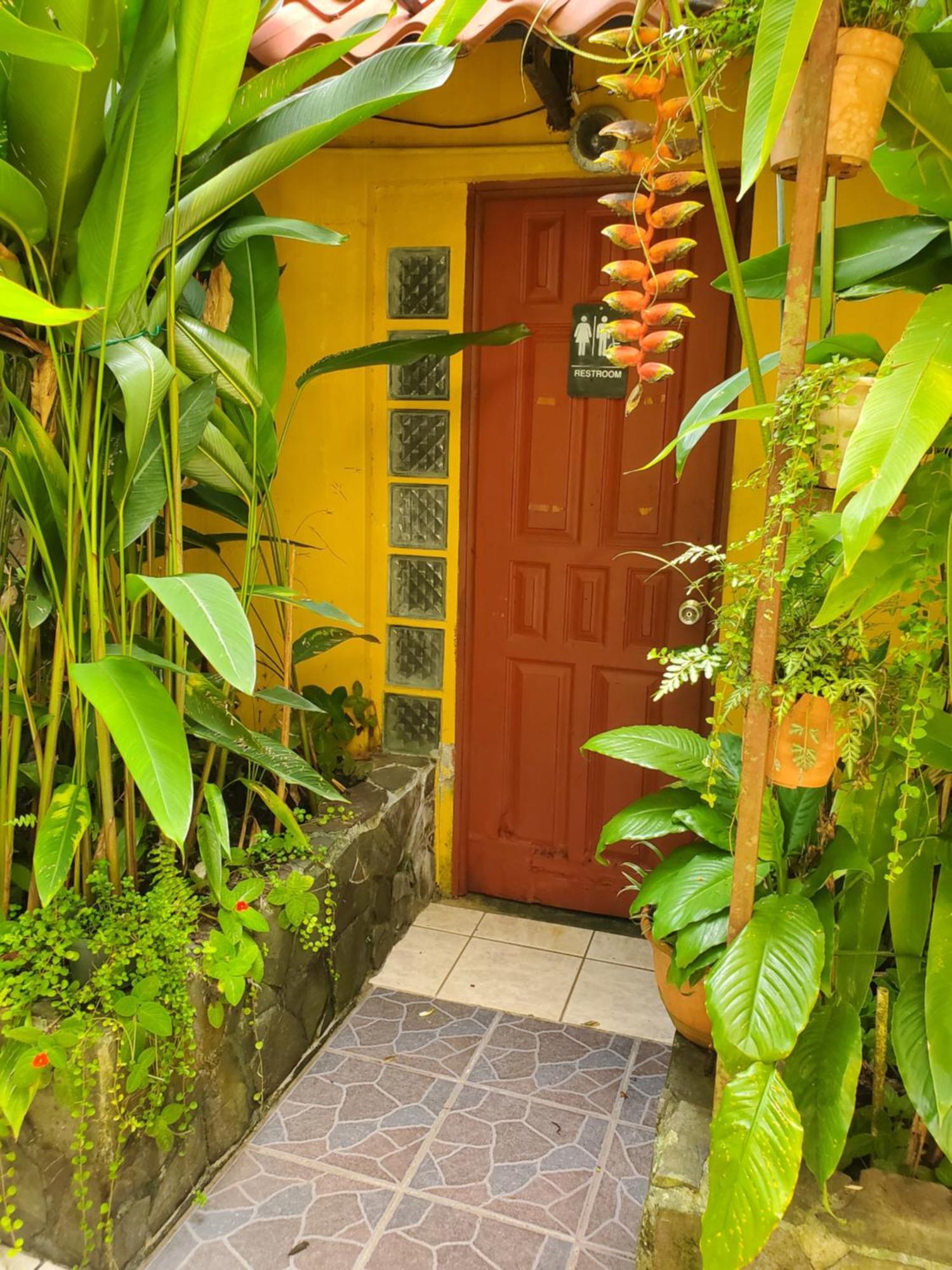Hotel Villa Prats Manuel Antonio Bagian luar foto