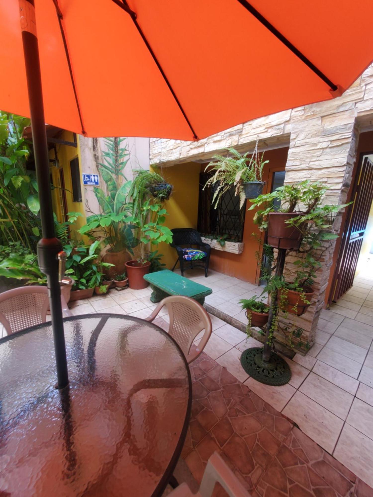 Hotel Villa Prats Manuel Antonio Bagian luar foto