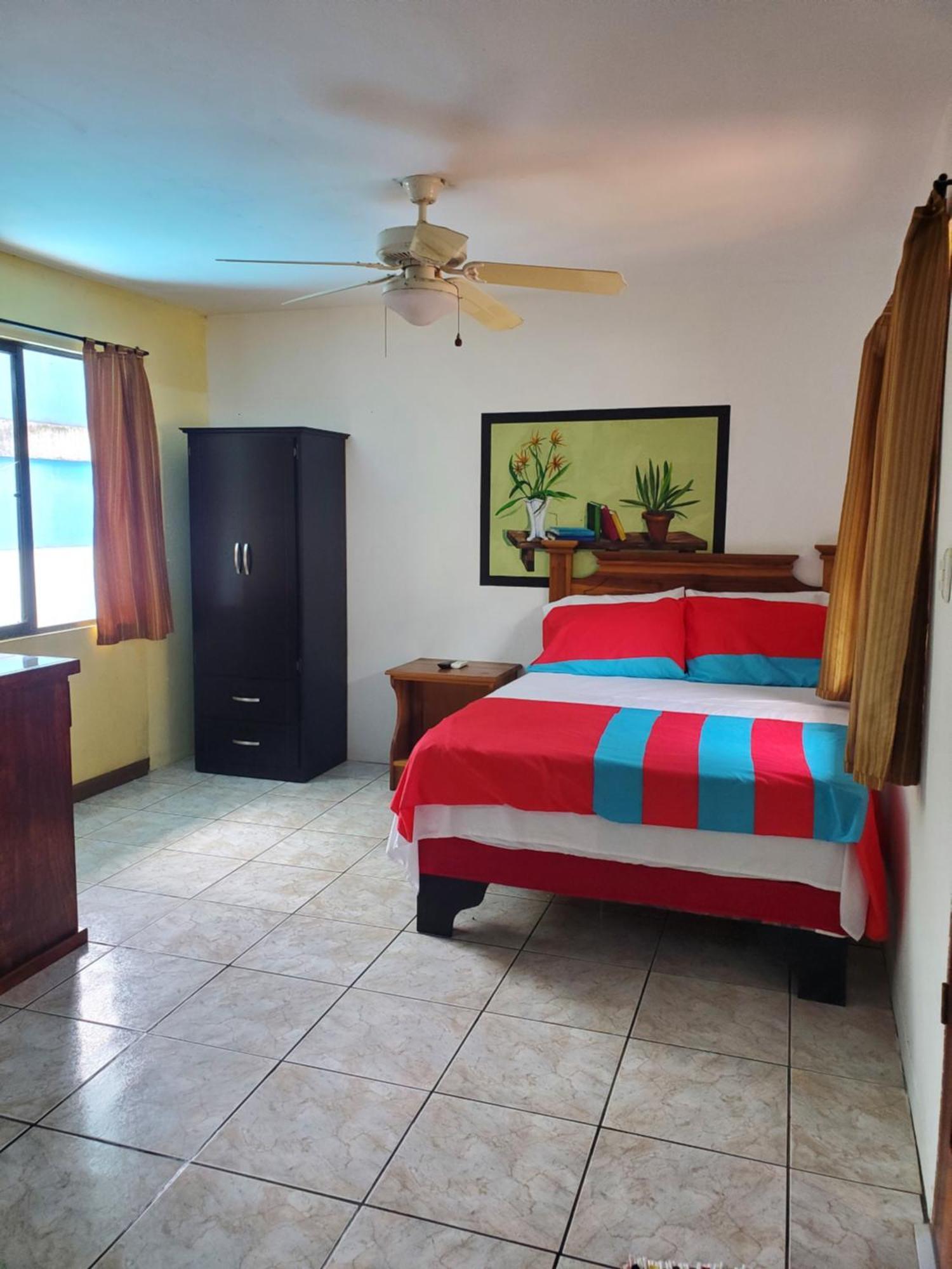 Hotel Villa Prats Manuel Antonio Bagian luar foto