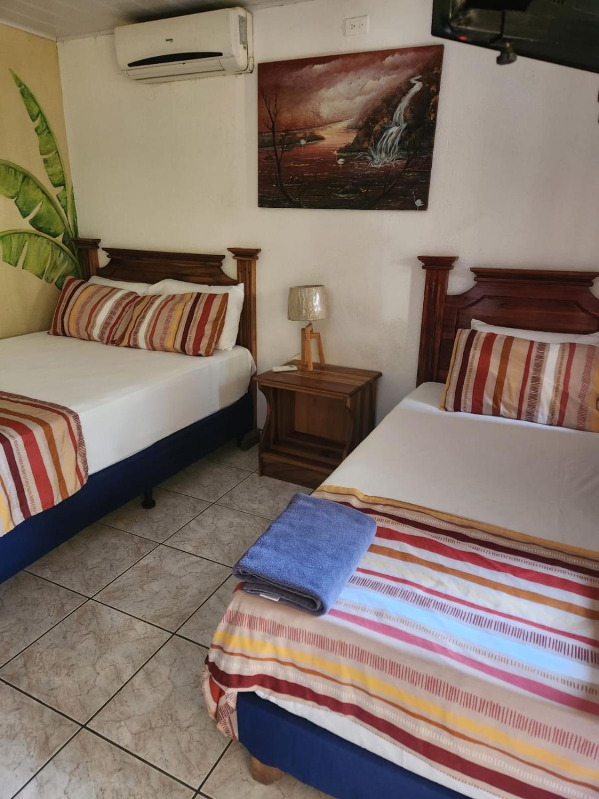 Hotel Villa Prats Manuel Antonio Bagian luar foto