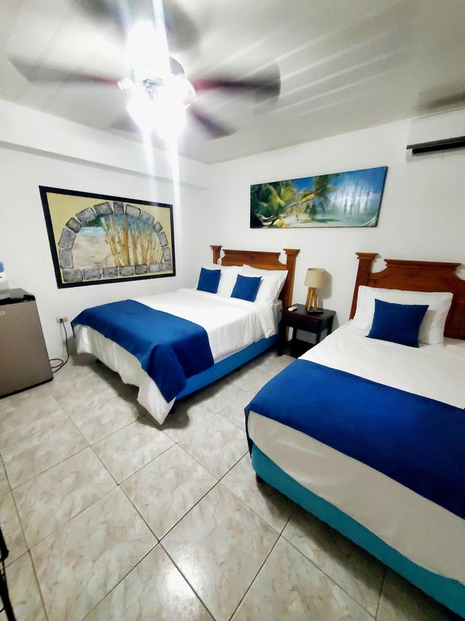 Hotel Villa Prats Manuel Antonio Ruang foto